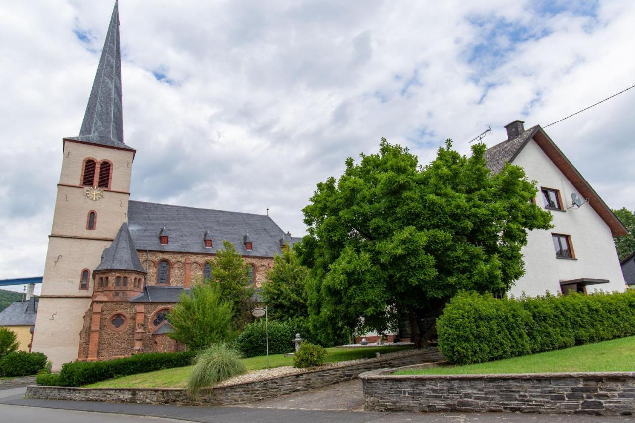 ツェルティンゲン・ラハティグ Moselhaus Bed & Breakfast エクステリア 写真