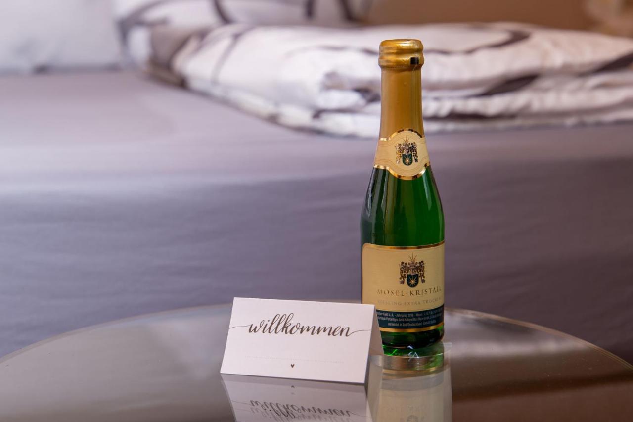 ツェルティンゲン・ラハティグ Moselhaus Bed & Breakfast エクステリア 写真